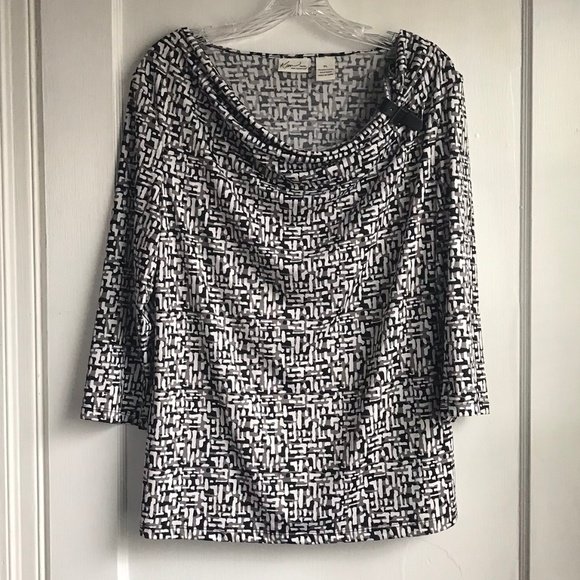 Kim Rogers Tops - 4/$20 Kim Rogers Petite PL Blouse Buckle Shoulder
